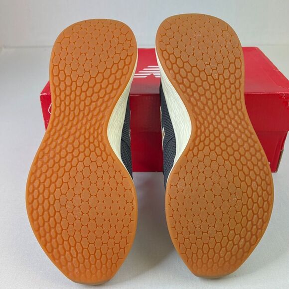 New Balance Womens Black Gold Fresh Foam ROAV Shoes Sz 10.5 Sneakers Slip In - Picture 7 of 9